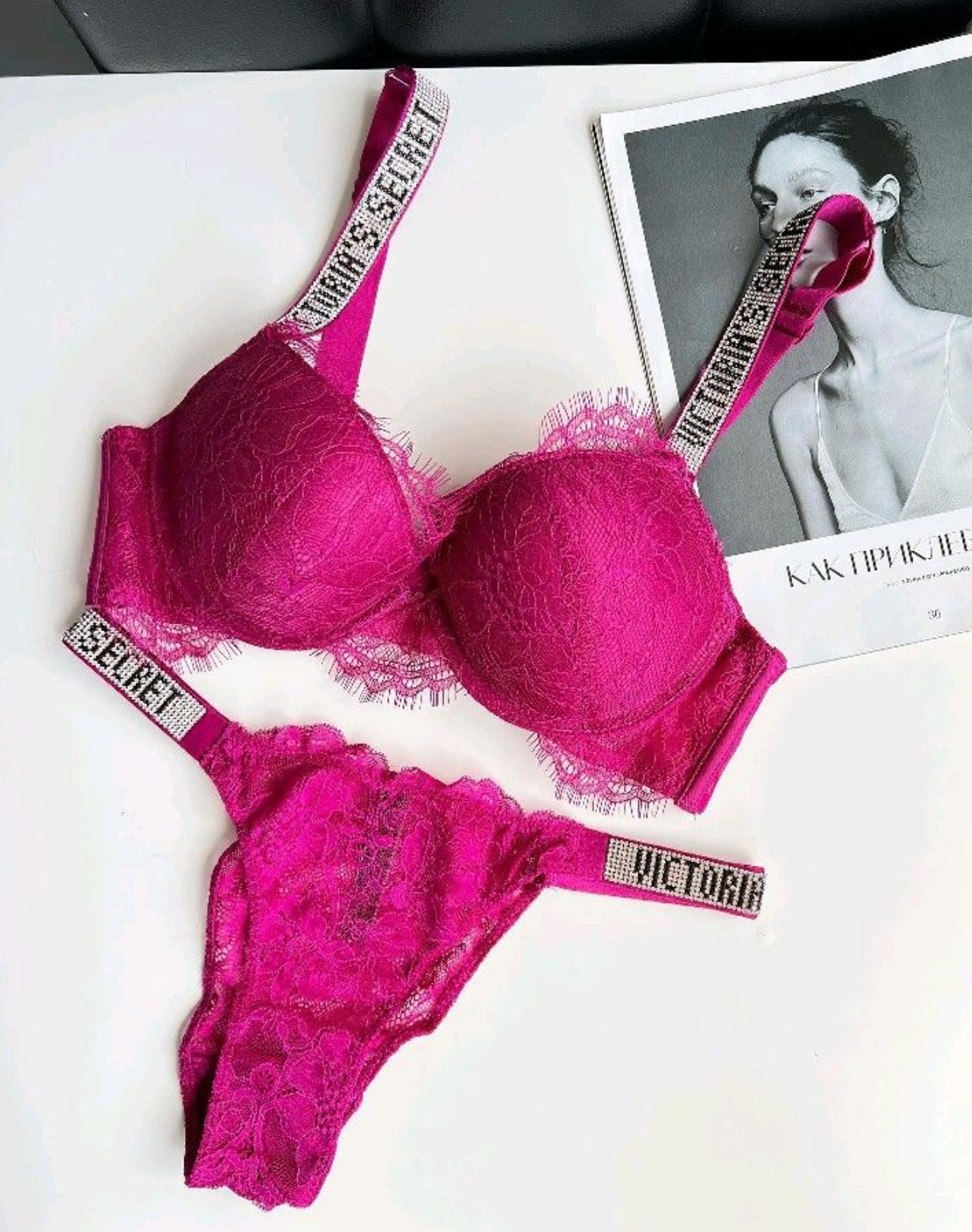 VS Angel's - Lingerie Glitter Strap Set